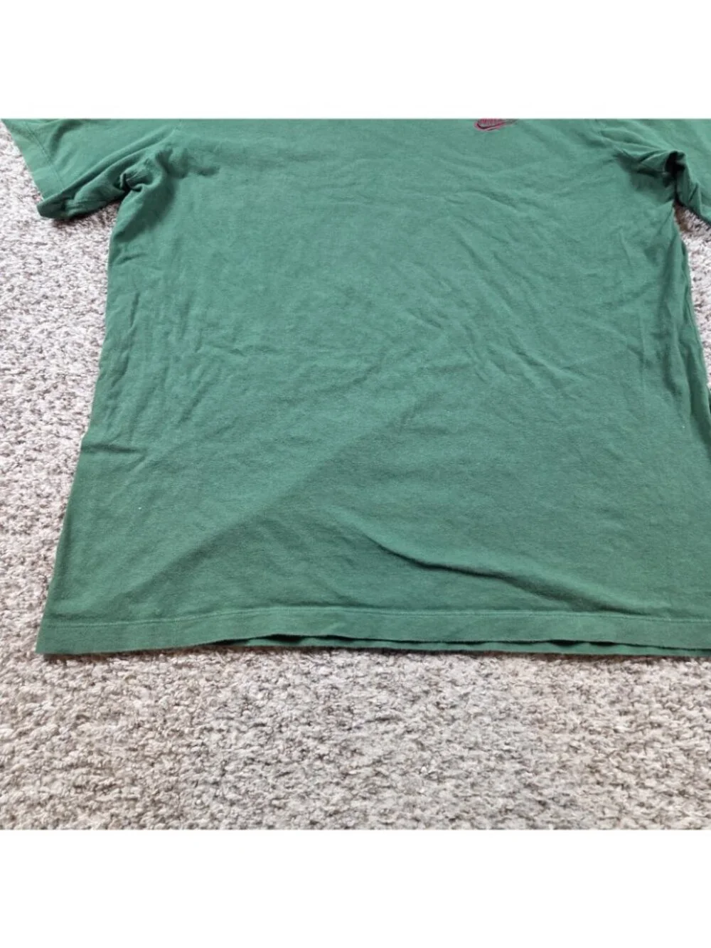 Nike Sportswear T-Shirt Mens XL Green Burgundy Red Swoosh Short Sleeve Read
